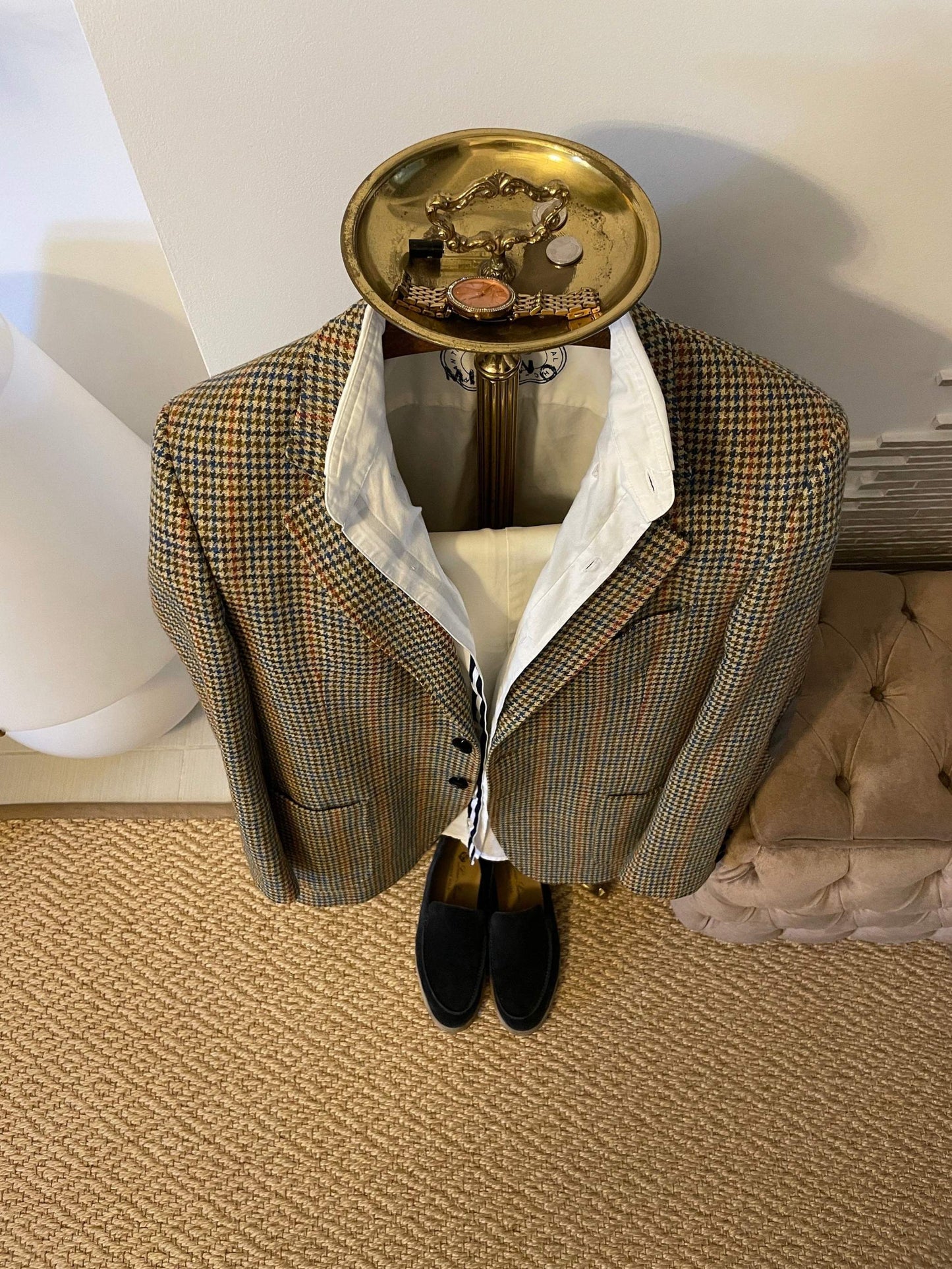Servomuto clothes valet vintage anni 60 in legno italiano con piatto porta oggetti e appendiabiti per giacche e pantaloni
