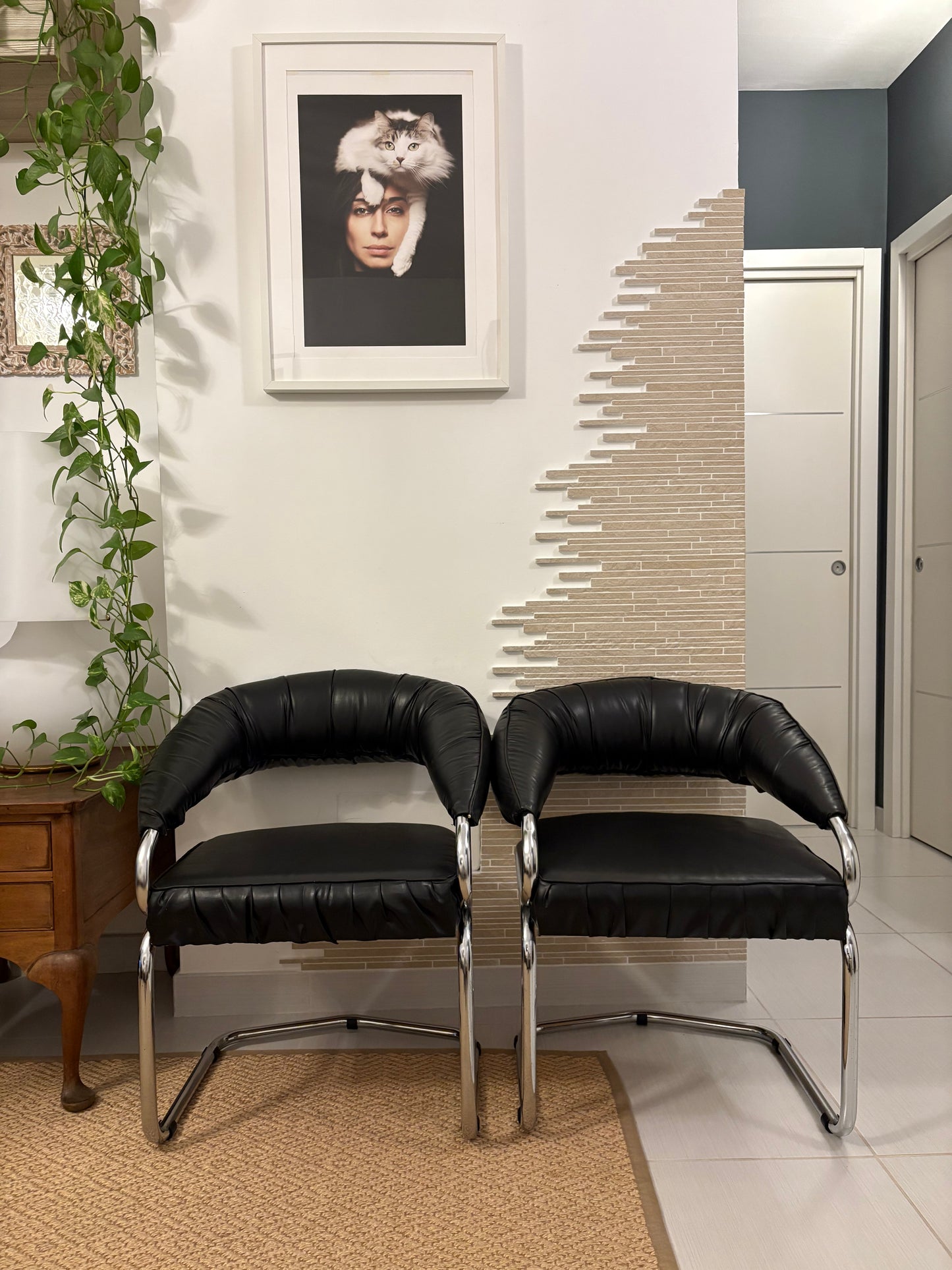 Giotto Stoppino space age leather chairs