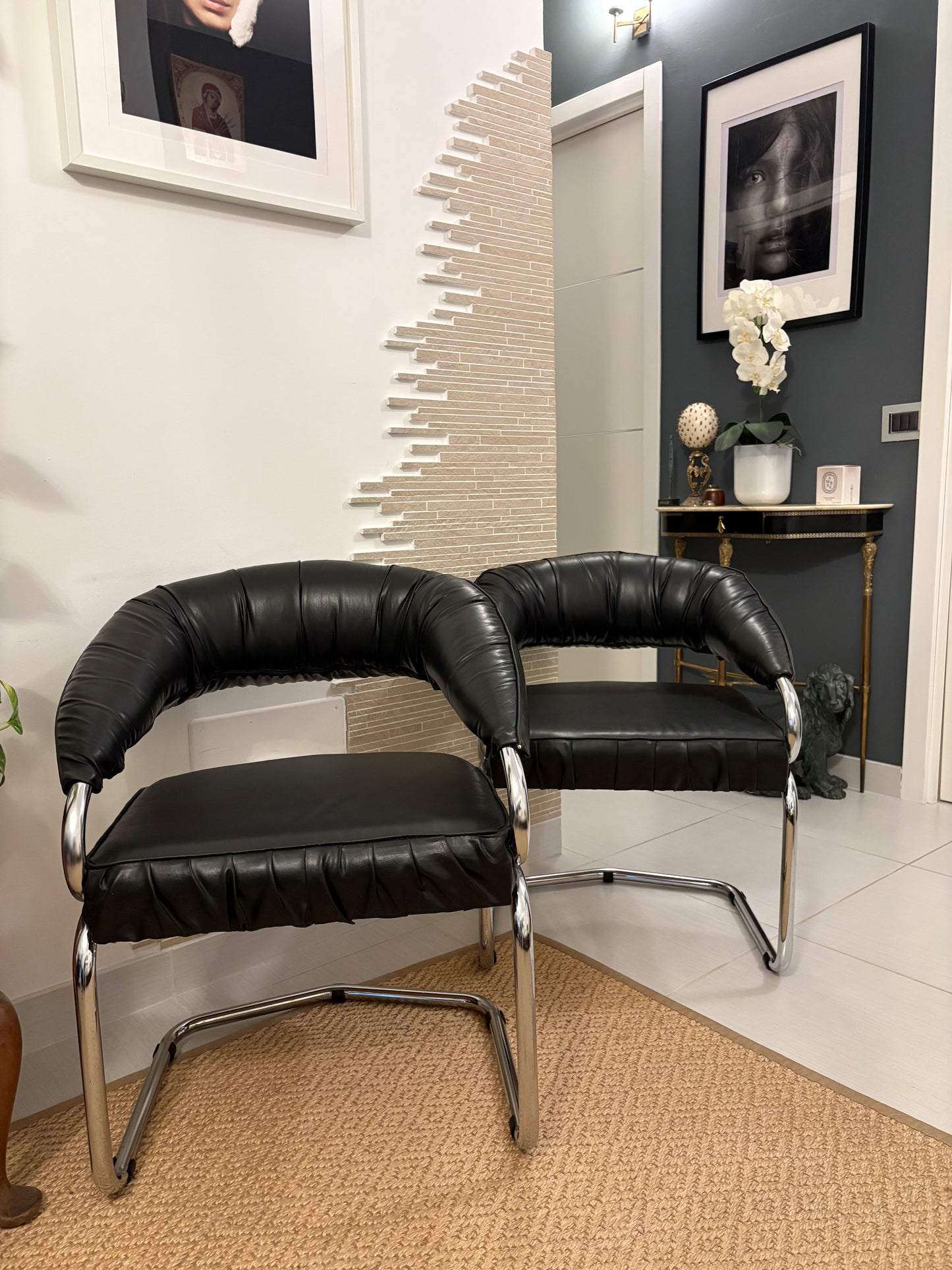 Giotto Stoppino space age leather chairs