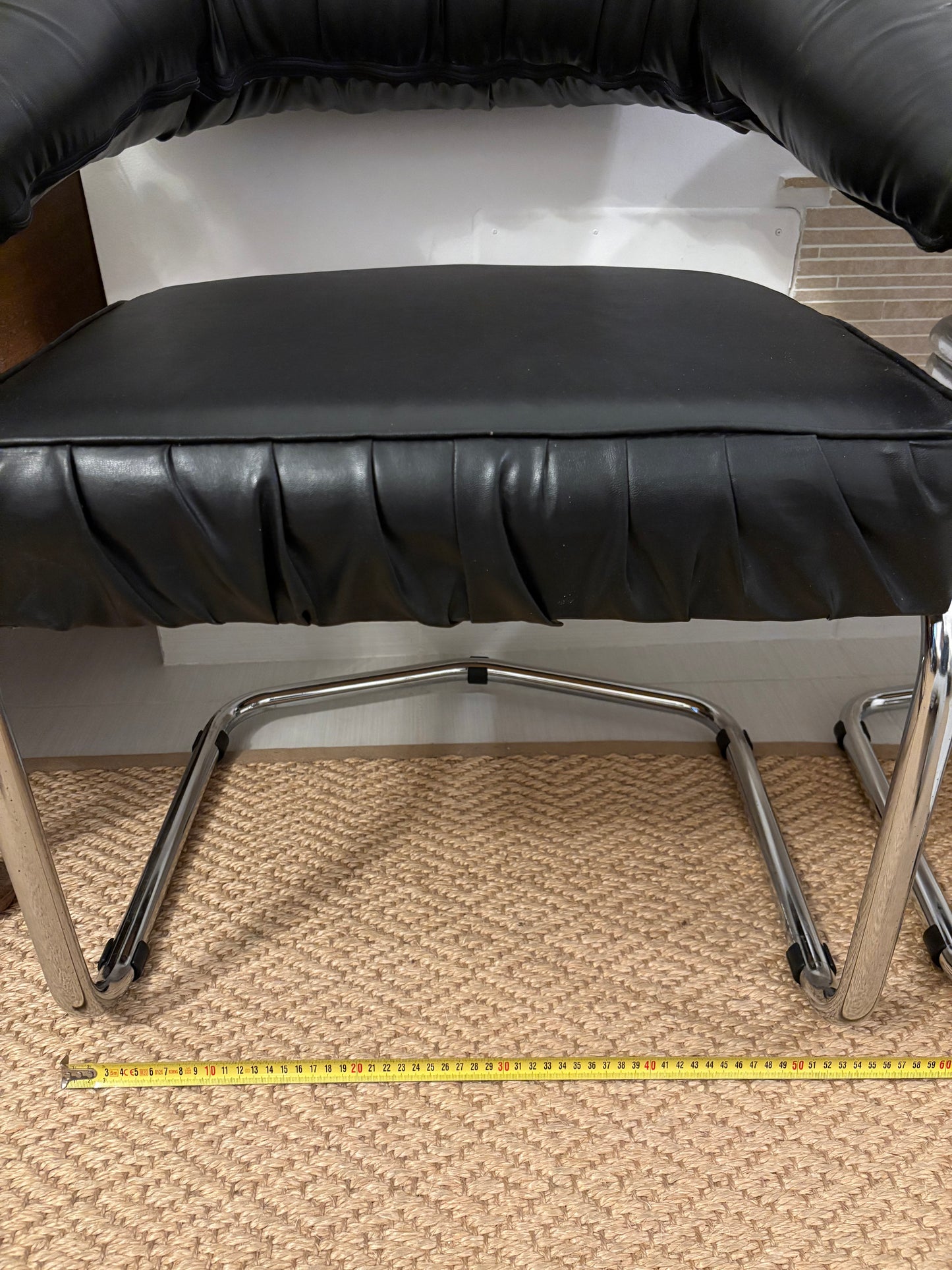 Giotto Stoppino space age leather chairs