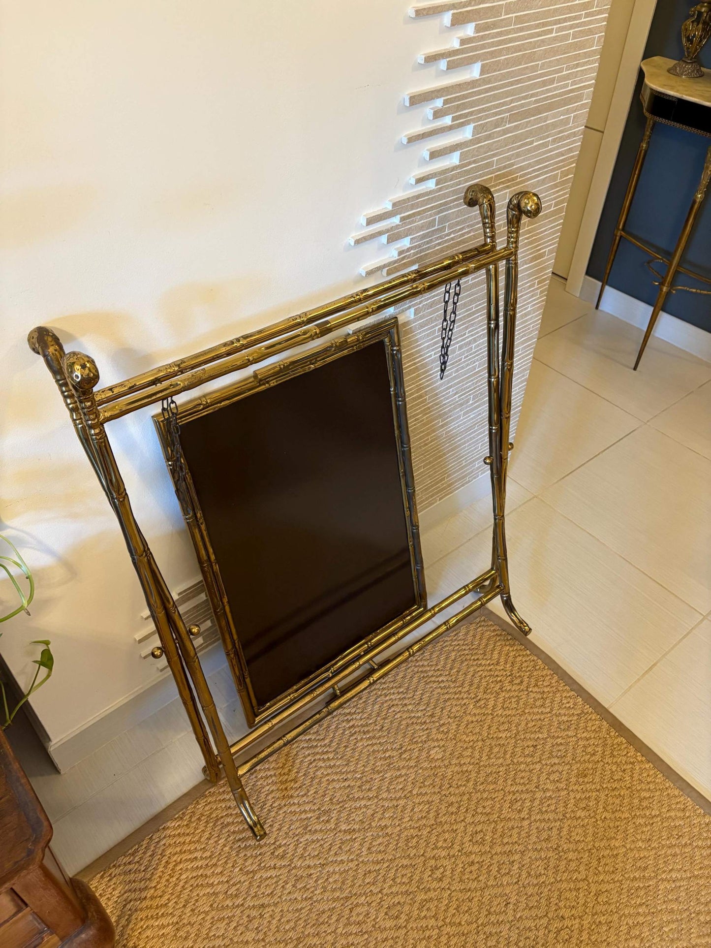 tavolo pieghevole in ottone stile Hollywood Regency con design vintage italiano anni '50-'70
