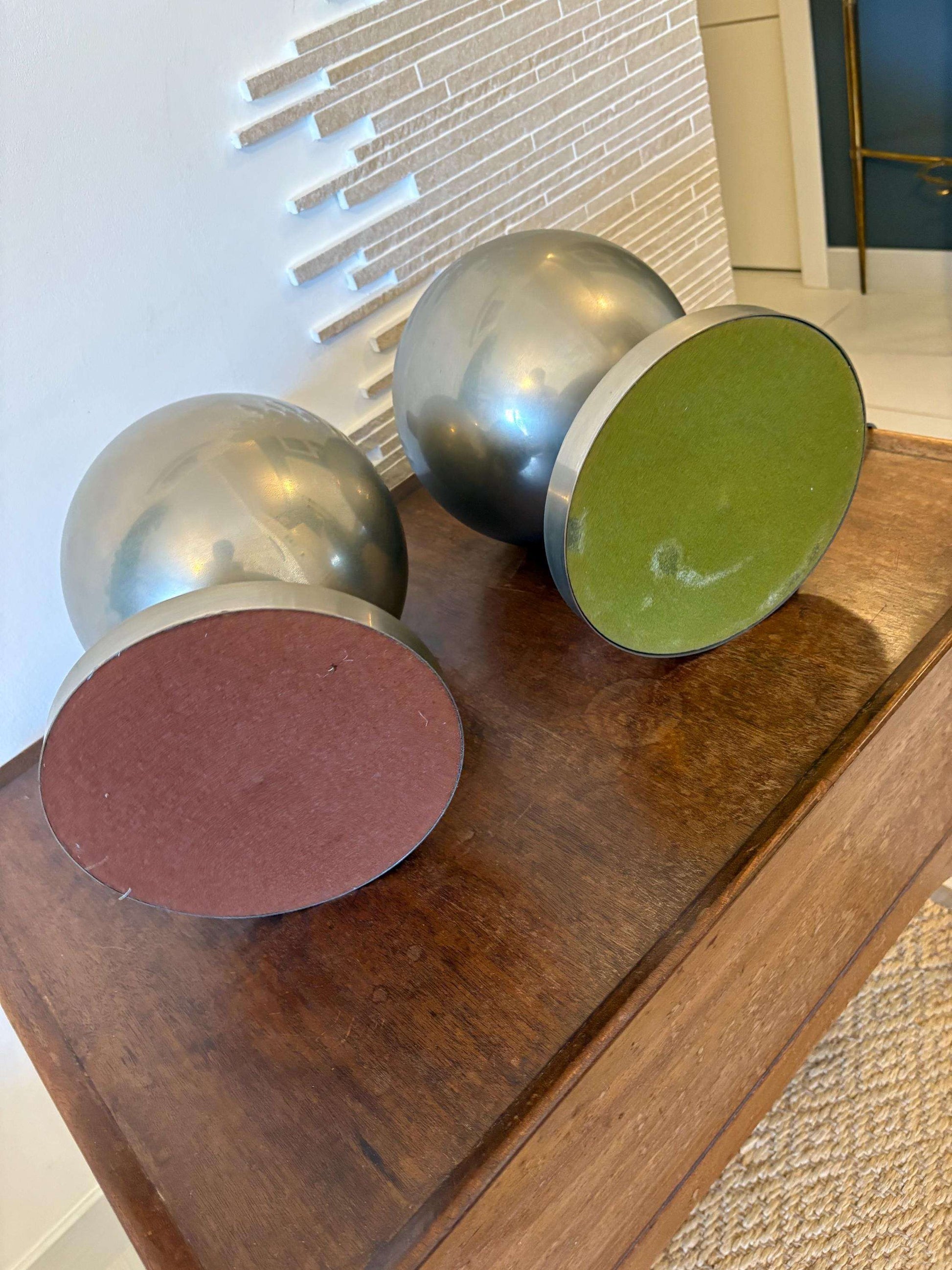 Lampade vintage Space Age in ottone lucido senza paralume, design Bauhaus anni '70, stile Hollywood Regency per interni eleganti