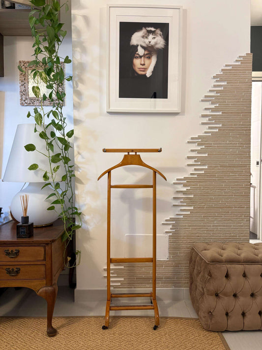 portabiti vintage da uomo in legno design italiano Made in Italy elegante e funzionale