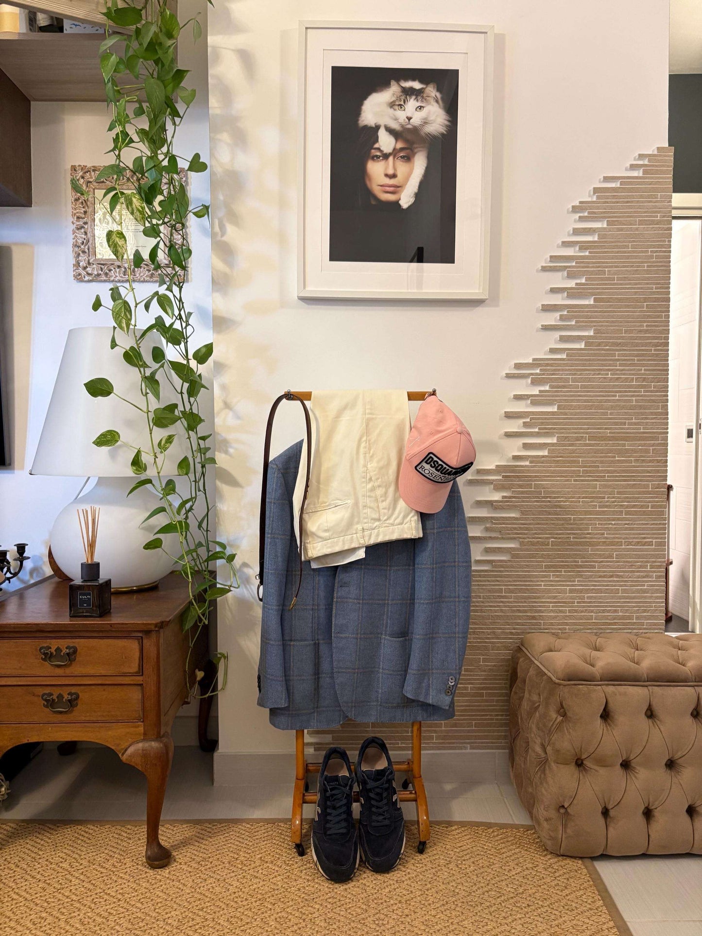 Appendiabiti vintage in legno Made in Italy per abiti e accessori, design classico e funzionale
